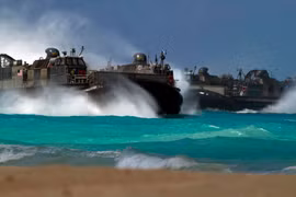 Bất ngờ về quy mô Hạm đội hải quân của Lục quân Mỹ 