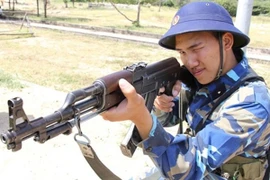 Vì sao Quân đội Việt Nam vẫn sử dụng rất tốt "huyền thoại" AK-47?