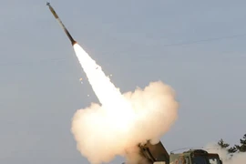 Pháo phản lực Chunmoo có vô hiệu hóa nổi pháo binh Triều Tiên?