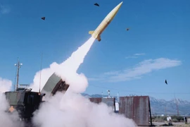 Hết tiền, Phần Lan bỏ Mỹ quay lại với tên lửa Nga?