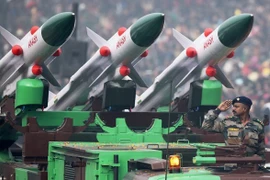 Akash: Sức mạnh tên lửa nội địa Ấn Độ "vít cổ" máy bay Trung Quốc