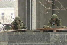 Tại sao quân đội Nga phải liều mình kiểm soát nhà máy điện Chernobyl?