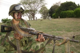 Súng máy hạng nhẹ mạnh nhất thế giới: Hàng Nga vẫn là bá chủ?