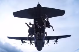 Những “thiên thần cứu hộ” của Không quân Mỹ