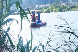 Tát bạn trai của con gái vì yêu sớm, ân hận không kịp vì...