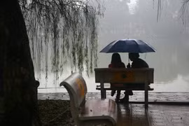 “Phụ nữ hơn nhau ở tấm chồng” có còn phù hợp?