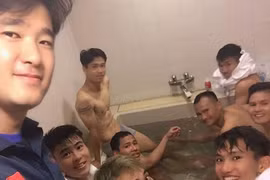 Lộ body 6 múi của Công Phượng khiến fan nữ ngẩn ngơ