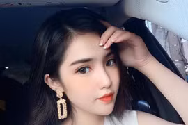 Những 'cực phẩm' sở hữu vòng 3 căng tròn, lưng ong quyến rũ trên báo nước ngoài