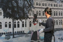 Hà Nội: Khôi phục phố bích họa Phùng Hưng sau thời gian xuống cấp 