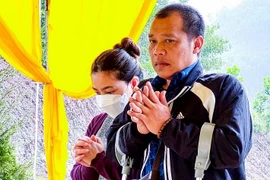 Vụ "giao con chữa bệnh - nhận lại tro cốt: Khởi tố vụ án và khởi tố bị can