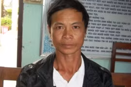 Nổi “máu dê”, hiếp dâm trẻ 14 tuổi rồi tự thú