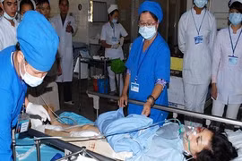 Xét lại việc “miễn tội” cho PGĐ Sở đâm chết người