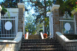 Những bậc thềm cực độc chỉ có ở nhà Đà Lạt 