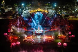 Du lịch Huế mùa lễ hội, có gì hút khách? 