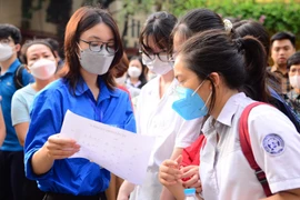 Thí sinh được CSGT “mời ăn sáng” vì đi thi quá vội