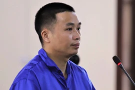 Đâm gục vợ tại phiên tòa hòa giải ly hôn, chồng lĩnh 8 năm tù