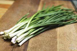 Loại lá được ví như “insulin thảo mộc” ngăn loãng xương, làm sạch ruột hiệu quả