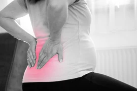 Bí quyết giảm đau lưng cho mẹ bầu đơn giản mà hiệu quả