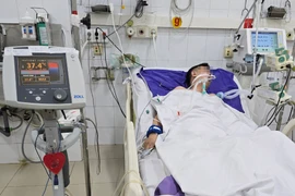 Cứu sống bệnh nhân ngừng tim 50 phút bằng kỹ thuật hạ thân nhiệt chỉ huy