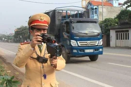 Năm 2024, mức phạt ôtô, xe máy chạy quá tốc độ bao nhiêu?