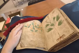 Bí ẩn những mật mã "thách thức" nhiều chuyên gia, nhà khoa học