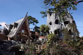 Những ngôi nhà kỳ quái nhất hành tinh, Việt Nam đóng góp 1 đại diện