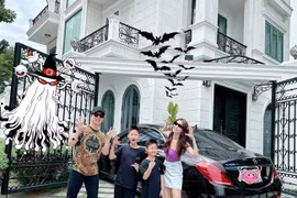 Biệt thự 2 mặt tiền bề thế của vợ chồng Đăng Khôi 