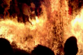 TP HCM: Công an thông tin vụ người đàn ông “dùng xăng tự thiêu”