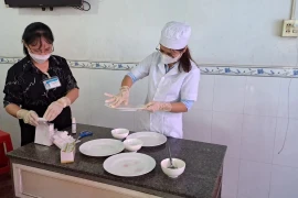 Đi du lịch resort ở Mũi Né 48 người nhập viện nghi ngộ độc thực phẩm