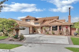 3 biệt thự triệu đô của danh hài Thúy Nga tại Mỹ