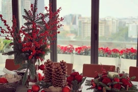 Choáng ngợp biệt thự view bao trọn thành phố của “Hoa hậu đẹp nhất Vbiz“