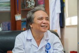 Những bác sĩ phẫu thuật Việt Nam nổi tiếng thế giới