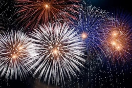 Điều ít biết về sự ra đời của pháo hoa ngày Tết 