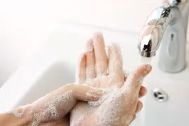 Cách phòng bệnh viêm màng não mô cầu, cha mẹ cần biết rõ