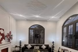 Có gì bên trong biệt thự mới của diễn viên Quỳnh Lương?