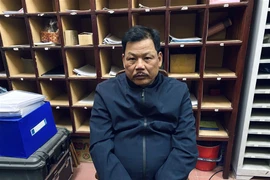 Tài xế ôtô khách nhiều lần đâm vào xe chuyên dụng CSGT bị khởi tố