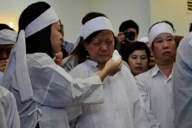 Rơi nước mắt bài thơ gửi ba của con gái ông Thanh