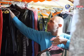 Chuyện thú vị về ông Tây bán hàng ở chợ đêm VN