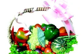 Rau sạch bỗng lên ngôi, thành quà Tết độc 