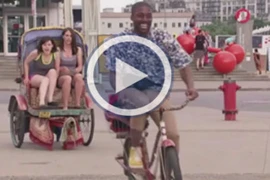 Trêu ghẹo kiểu này thì ai chịu nổi