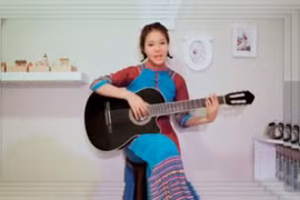 Lắng nghe "Người ấy" ngọt ngào bằng 4 thứ tiếng