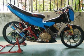 Hàng khủng Suzuki Raider chi chít đồ chơi Racingboy