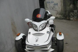 Mô tô 3 bánh cực độc “made in Viet Nam”