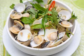 Hại đủ đường nếu cho trẻ ăn ngao vào mùa đông