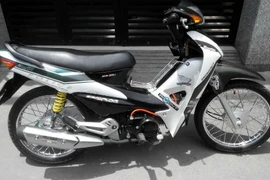 Honda Wave “lên đời” thành siêu xe cảnh sát Dubai
