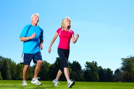 Cần làm được 20 điều này để thoát khỏi đau khớp dai dẳng