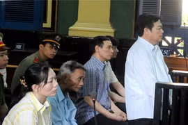 Có nên xử lý người đưa hối lộ?