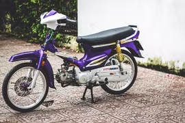 Honda Super Dream độ phong cách đấu siêu ngầu