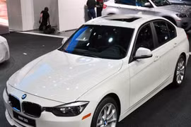 “Mổ xẻ” siêu xe mới tậu của Angela Phương Trinh