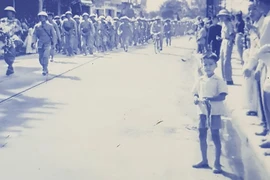 Bức ảnh đặc biệt về khoảnh khắc đầu tiên Giải phóng Thủ đô